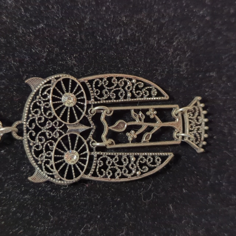 Silver owl necklace with rhinestone bling eyes - Picture 2 of 3